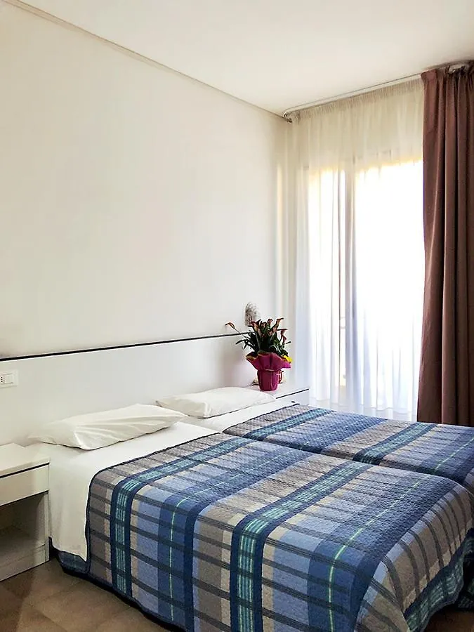 Hotel Ondina Lido di Jesolo 3*,  Italien